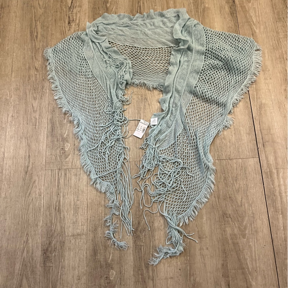 NWT Dressbarn Light Blue Knit Shawl - Picture 3 of 14